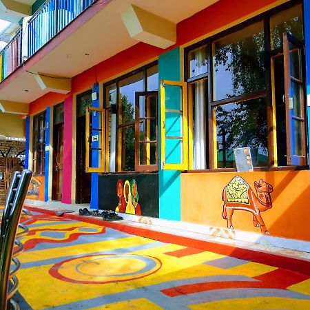 نزل ماكليود غانجفي La Vaca India Mcleodganj المظهر الخارجي الصورة
