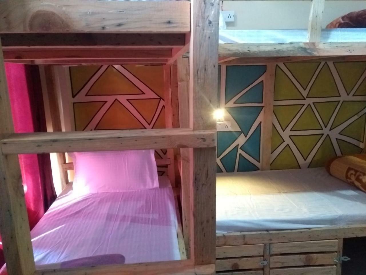 نزل ماكليود غانجفي La Vaca India Mcleodganj المظهر الخارجي الصورة